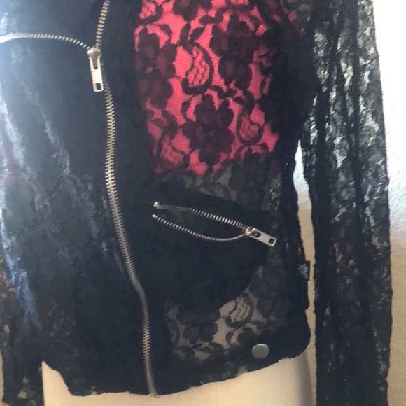 Lace jacket - Picture 3 of 6